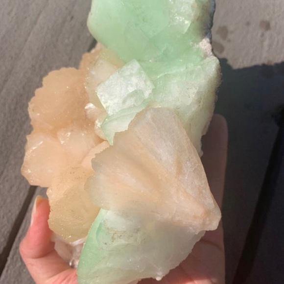 Gem Green Apophyllite w/Druzy Sparkles & Stilbite - Picture 4 of 9